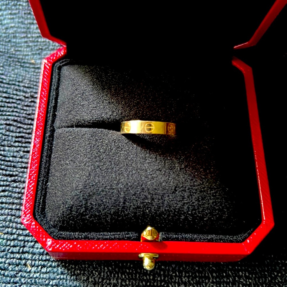 Cartier 18k woman’s thin style love wedding band